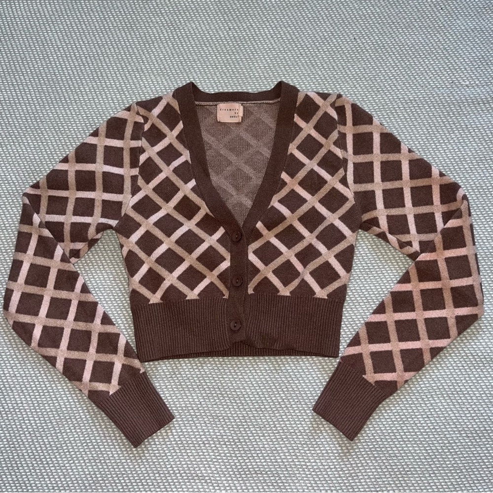 Sold - Picture 2 of 6